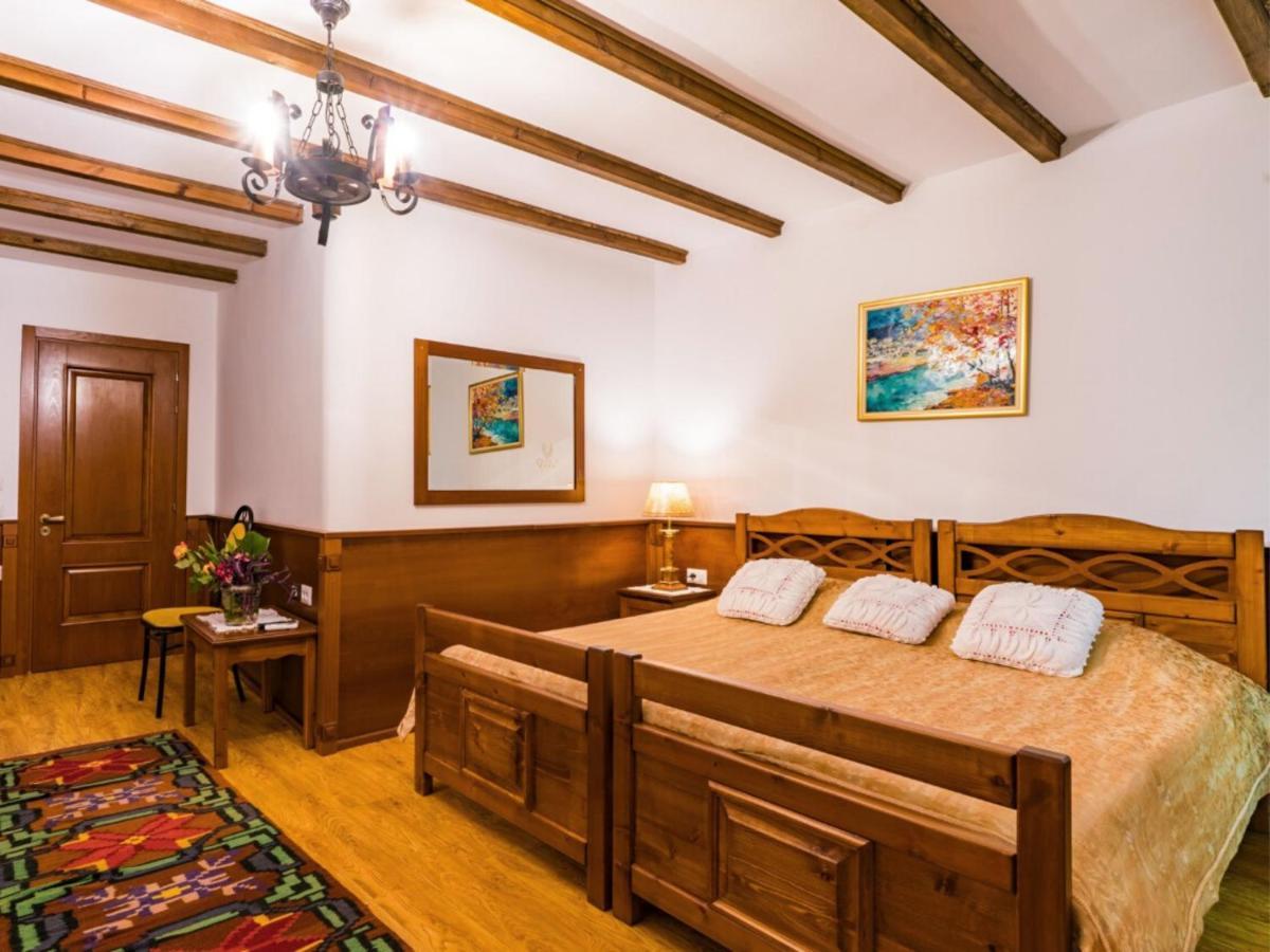 Castle Park Hotell Berat